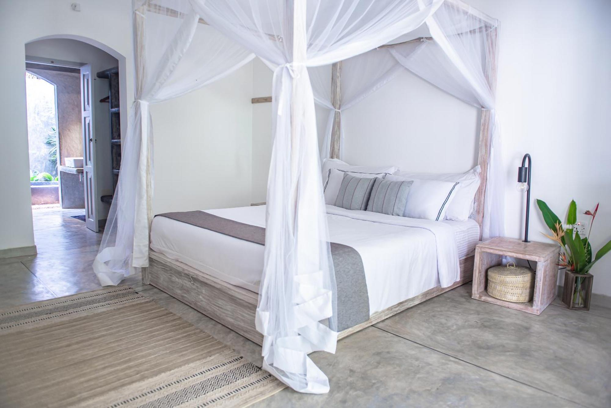 Good Story At Nirbana Island Bed & Breakfast Ahangama Exterior foto
