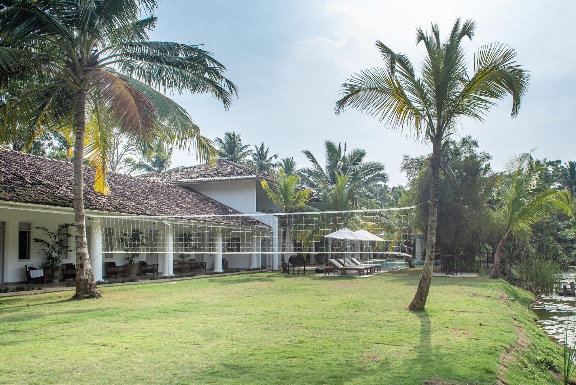 Good Story At Nirbana Island Bed & Breakfast Ahangama Exterior foto