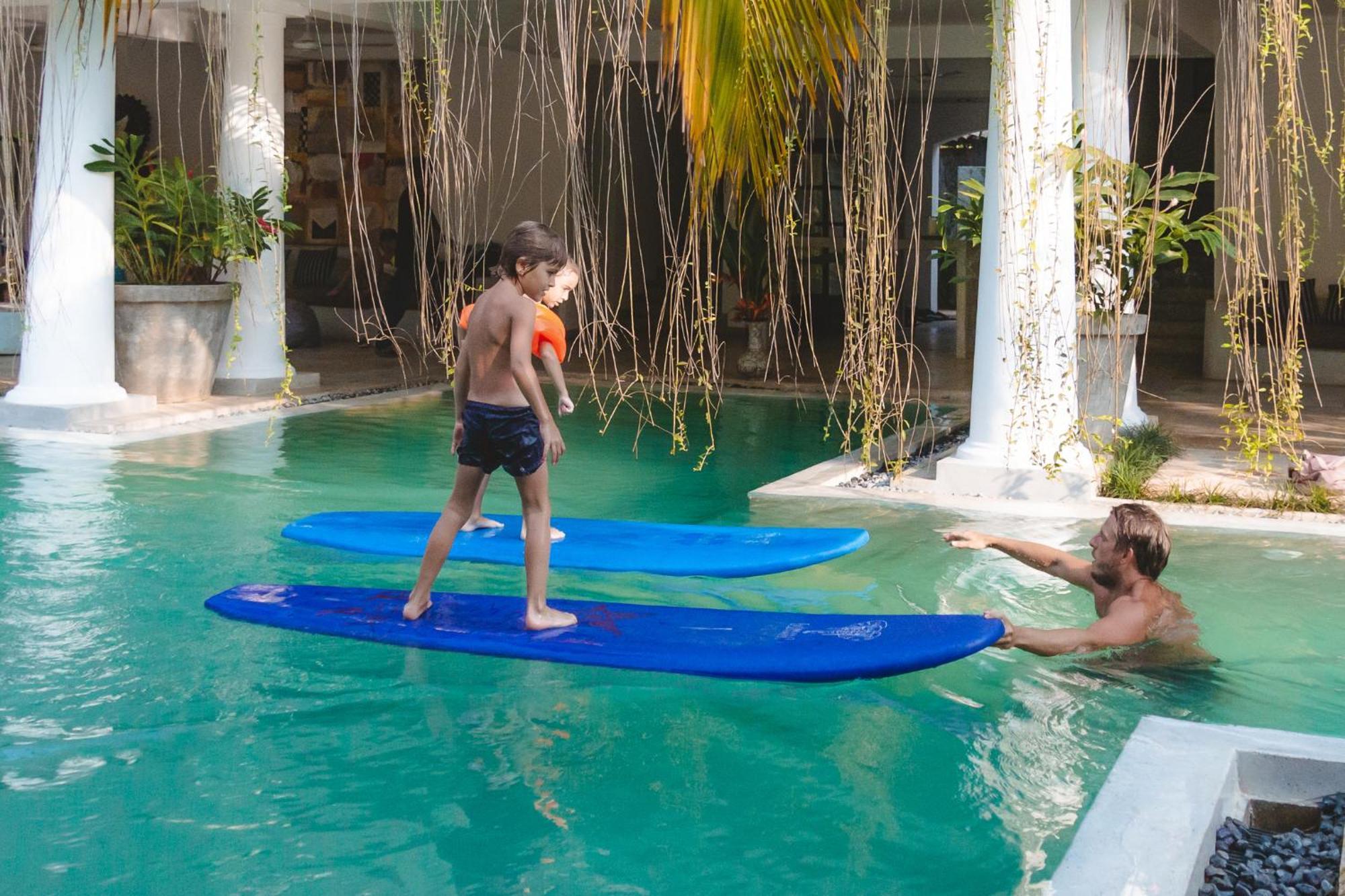 Good Story At Nirbana Island Bed & Breakfast Ahangama Exterior foto