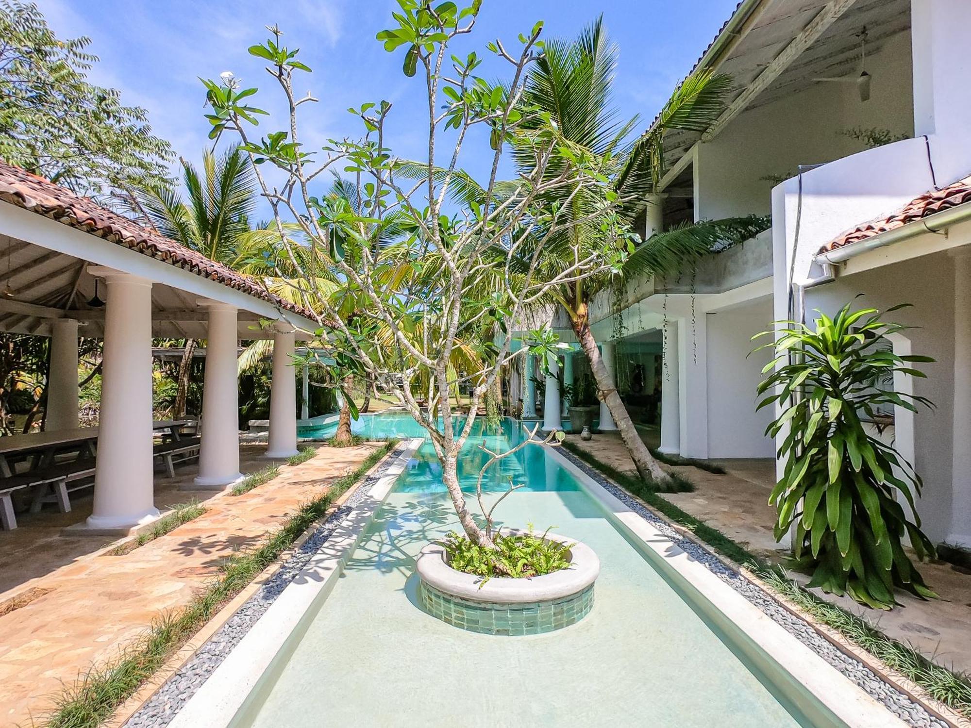 Good Story At Nirbana Island Bed & Breakfast Ahangama Exterior foto